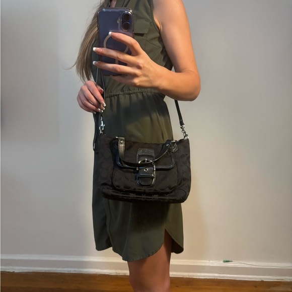 Coach Black Shoulder Bag with Front Buckle - Picture 6 of 7